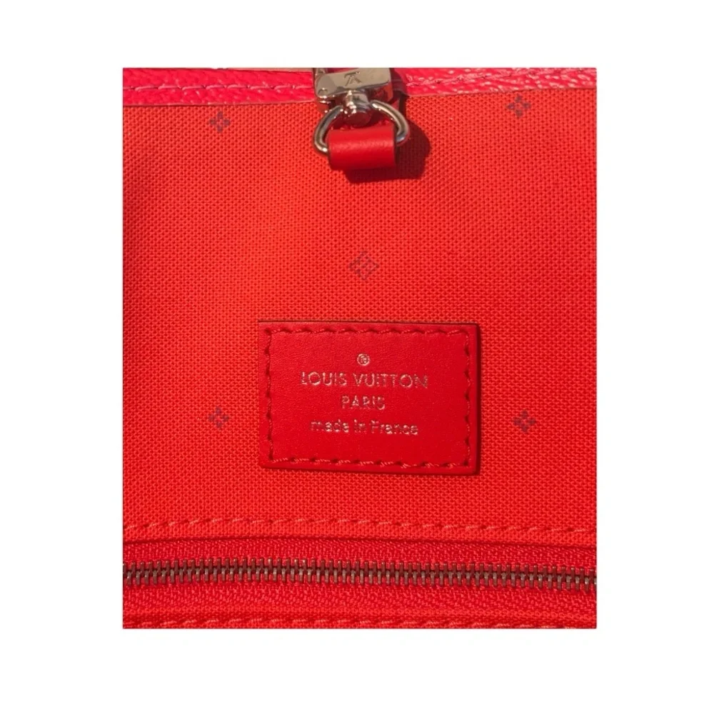 Louis Vuitton On the Go Escale GM